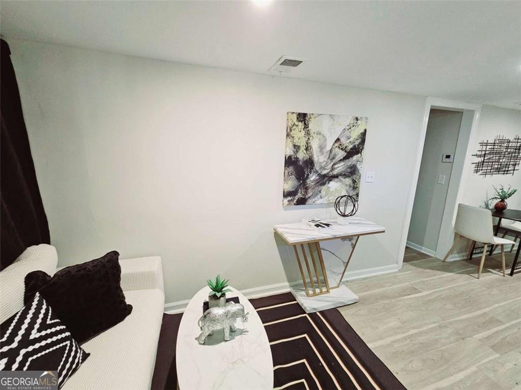 2977 5TH Street Atlanta - 23