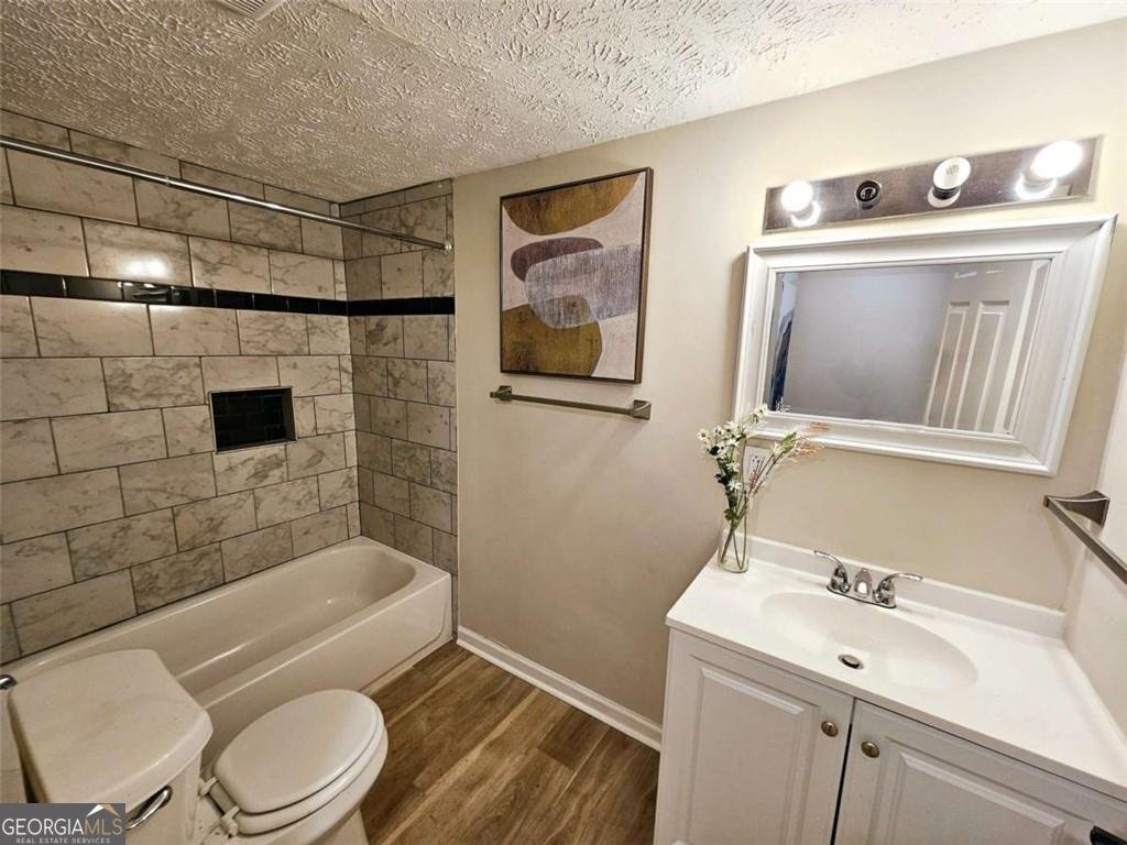 2977 5TH Street Atlanta - 3