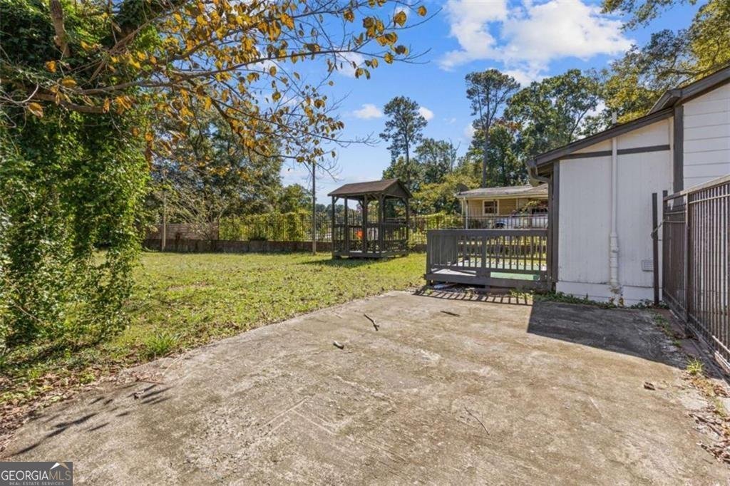2776 Grand Avenue Atlanta - 13