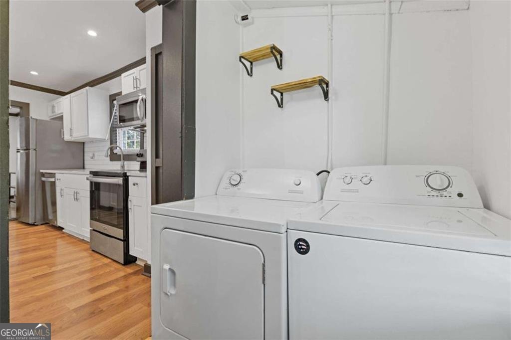 2776 Grand Avenue Atlanta - 23
