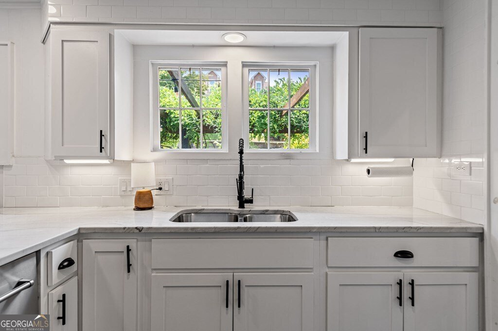 70 Mckinney Street Blue Ridge - 45