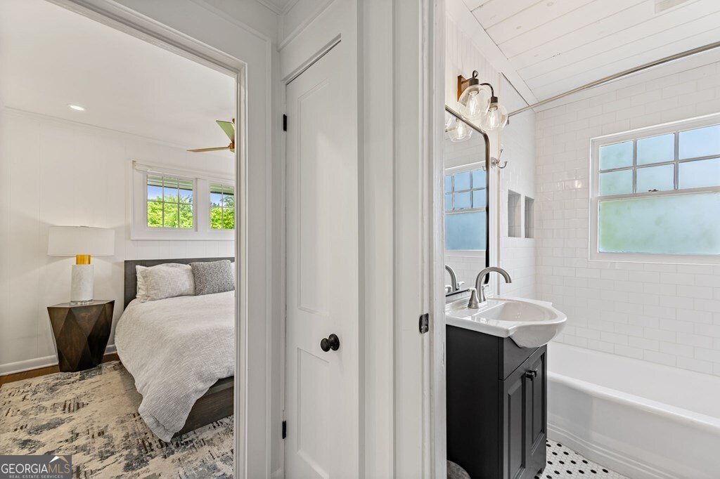 70 Mckinney Street Blue Ridge - 57