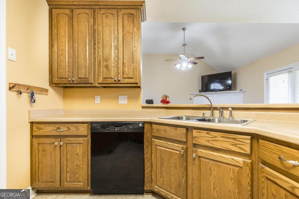 112 Huntwood Lane Kathleen - 16