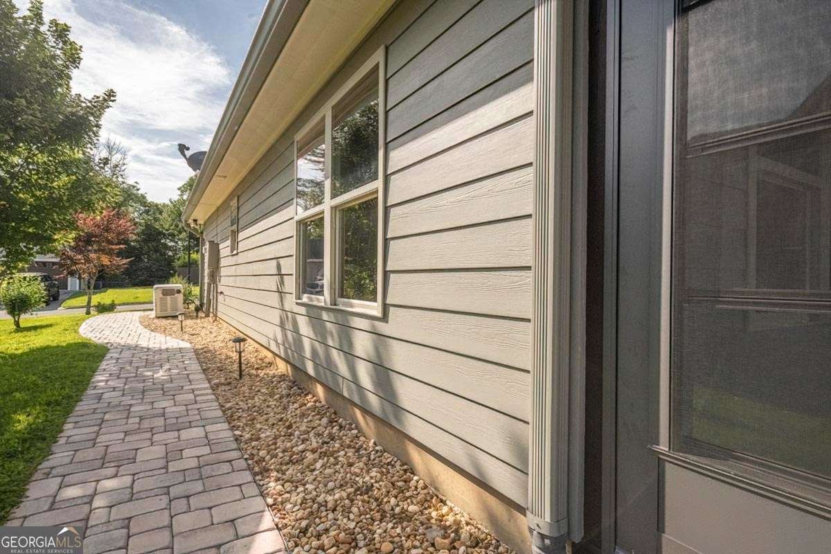 97 Lindsey Lane Blue Ridge - 29
