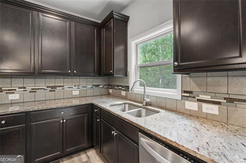 1618 CHANCERY Lithia Springs - 20