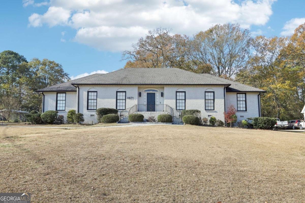 8671 Lake Forrest Drive Douglasville - 1
