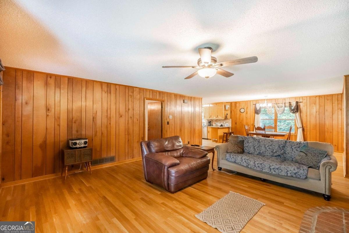 5670 Lanny Drive Powder Springs - 13