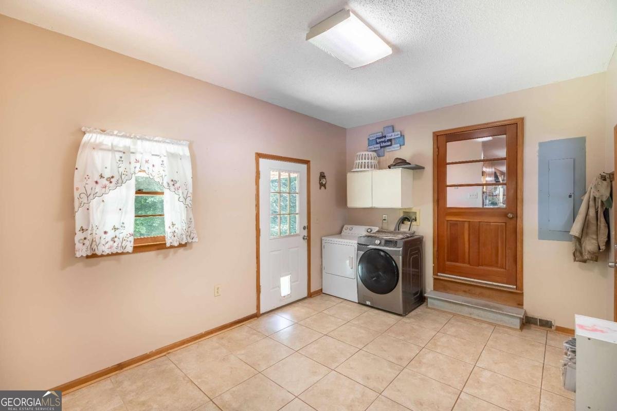 5670 Lanny Drive Powder Springs - 25