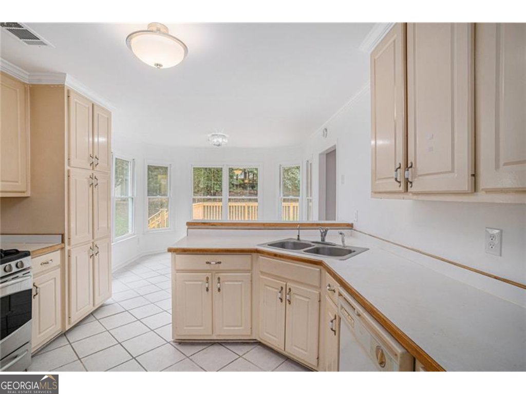 1721 Druids Crossing Conyers - 11