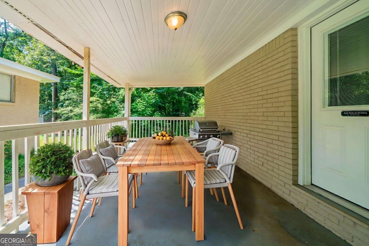 3904 W Hilda Cir Decatur - 3