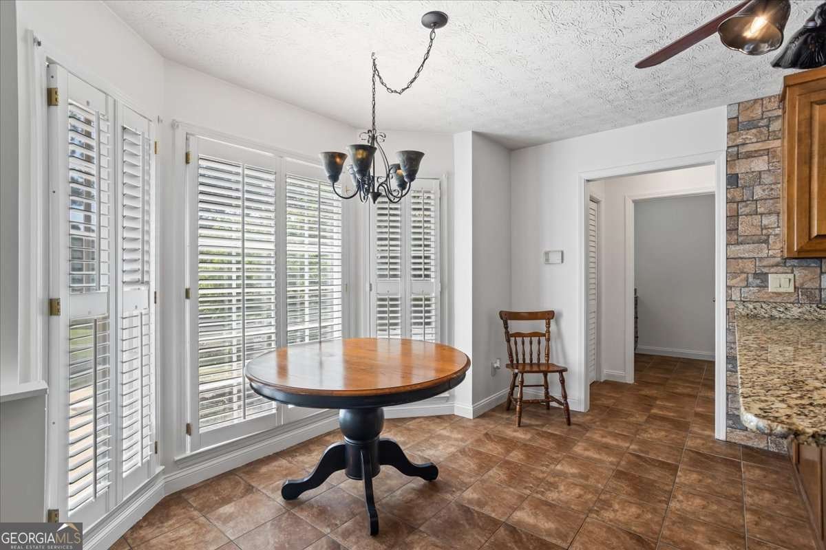 3906 Laurens Ln Snellville - 13