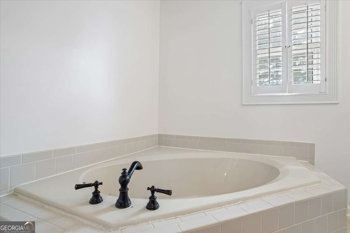 3906 Laurens Ln Snellville - 9