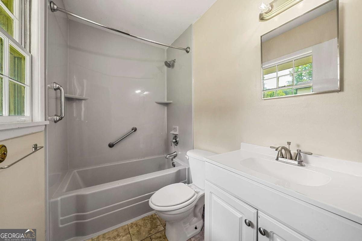 3405 Leisure Lane Atlanta - 25