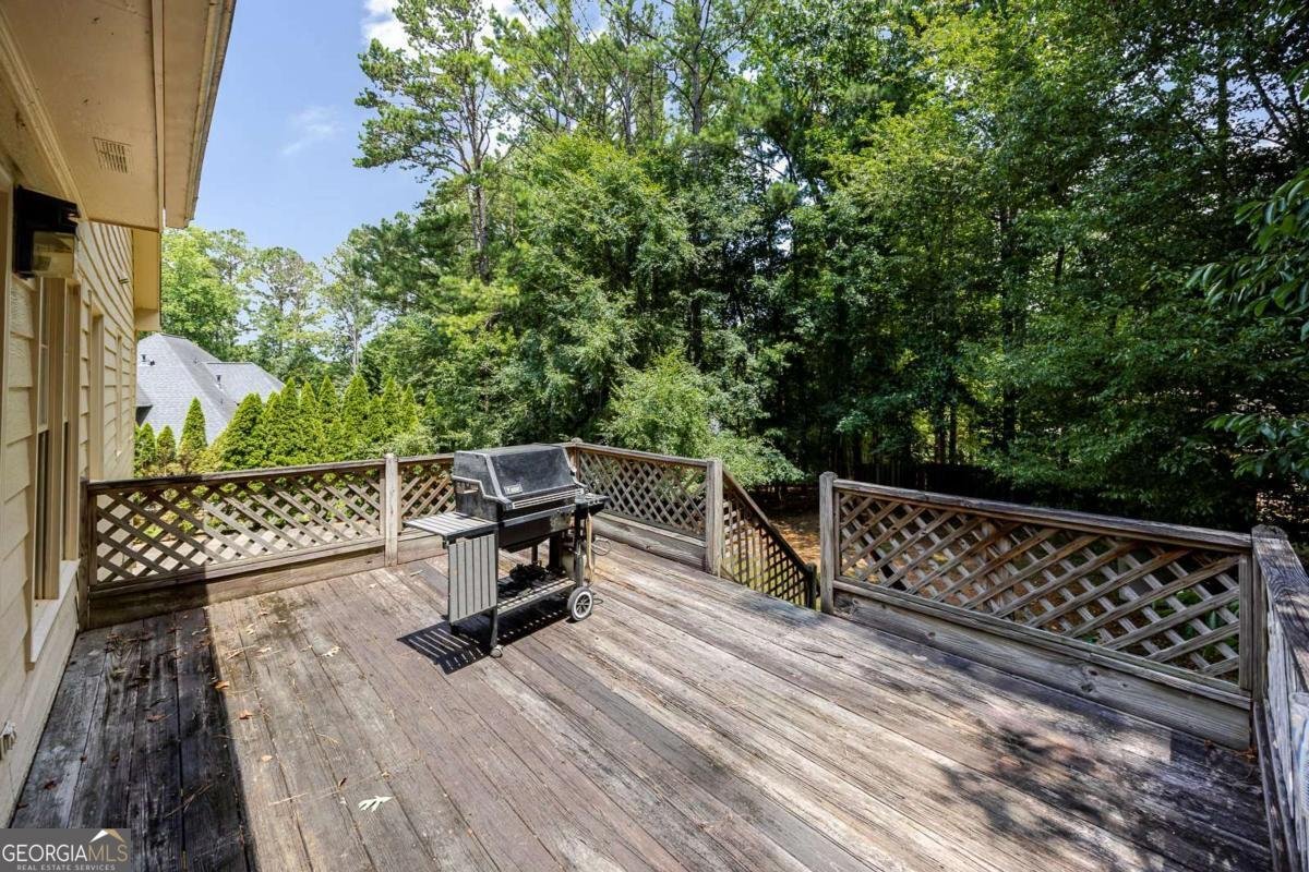 629 Pine Terrace Canton - 25
