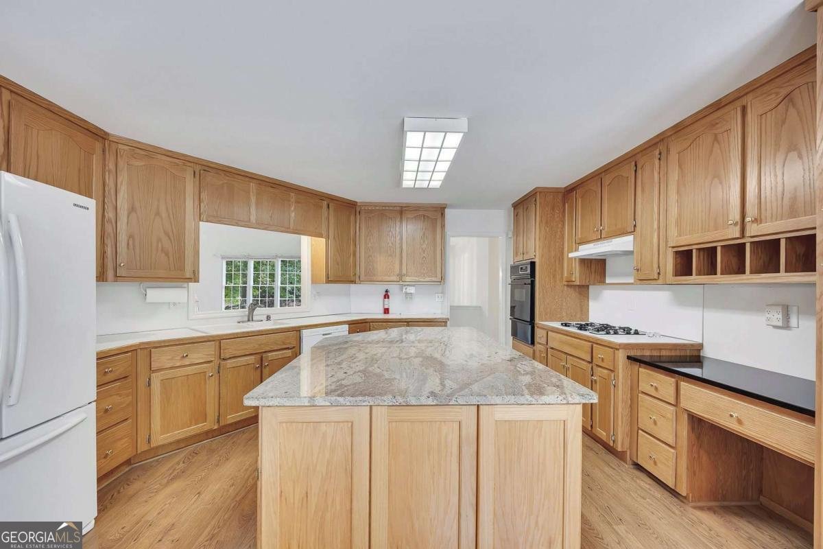 629 Pine Terrace Canton - 5