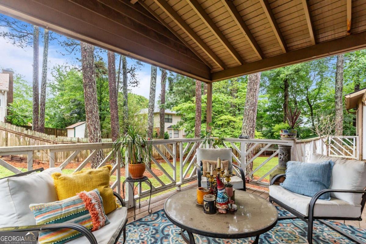 490 Hunters Glen Court Lawrenceville - 12