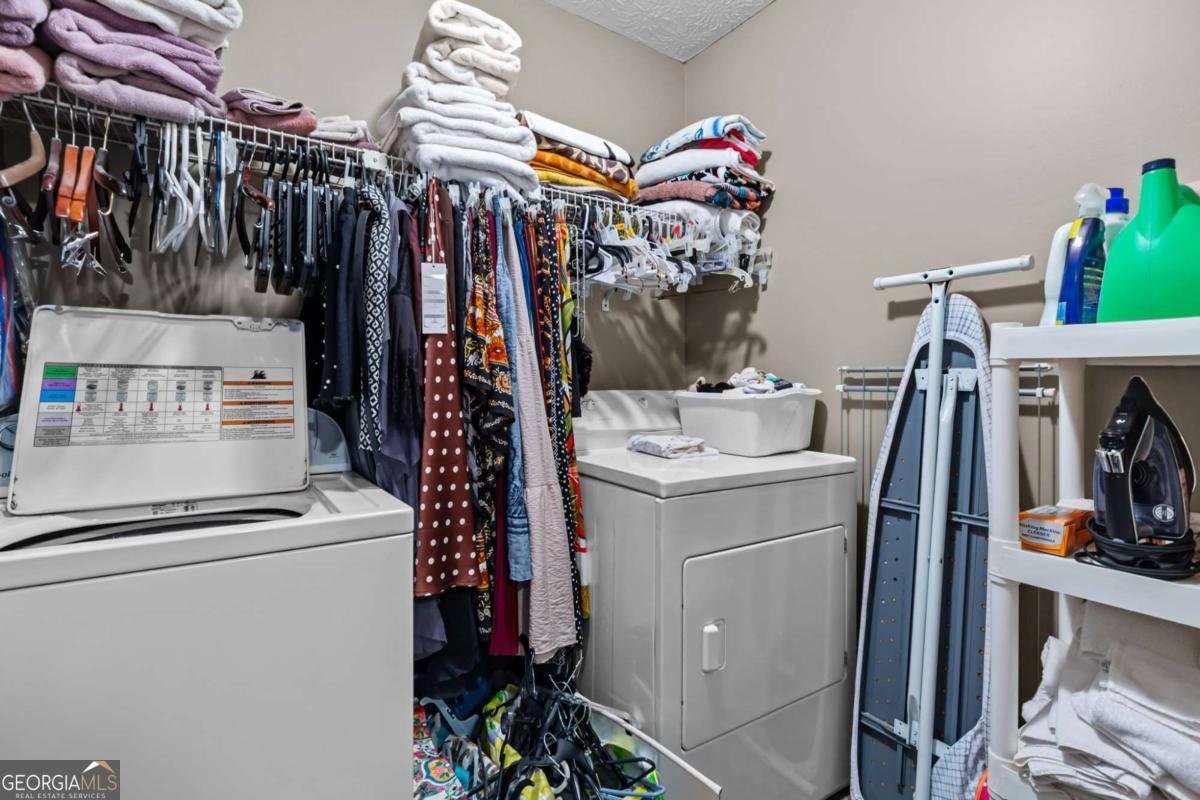 490 Hunters Glen Court Lawrenceville - 18