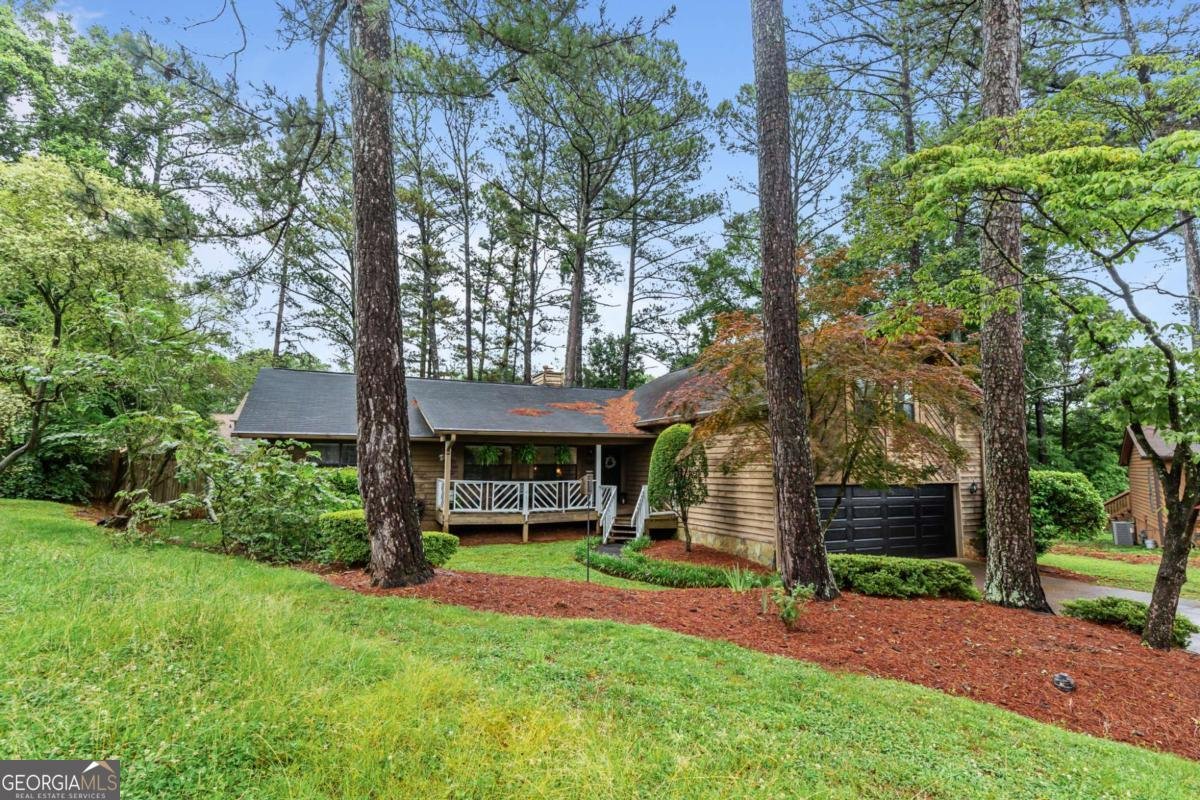 490 Hunters Glen Court Lawrenceville - 3