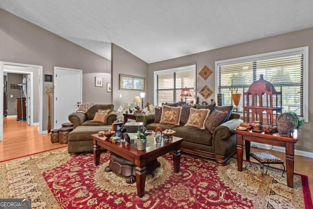 490 Hunters Glen Court Lawrenceville - 41