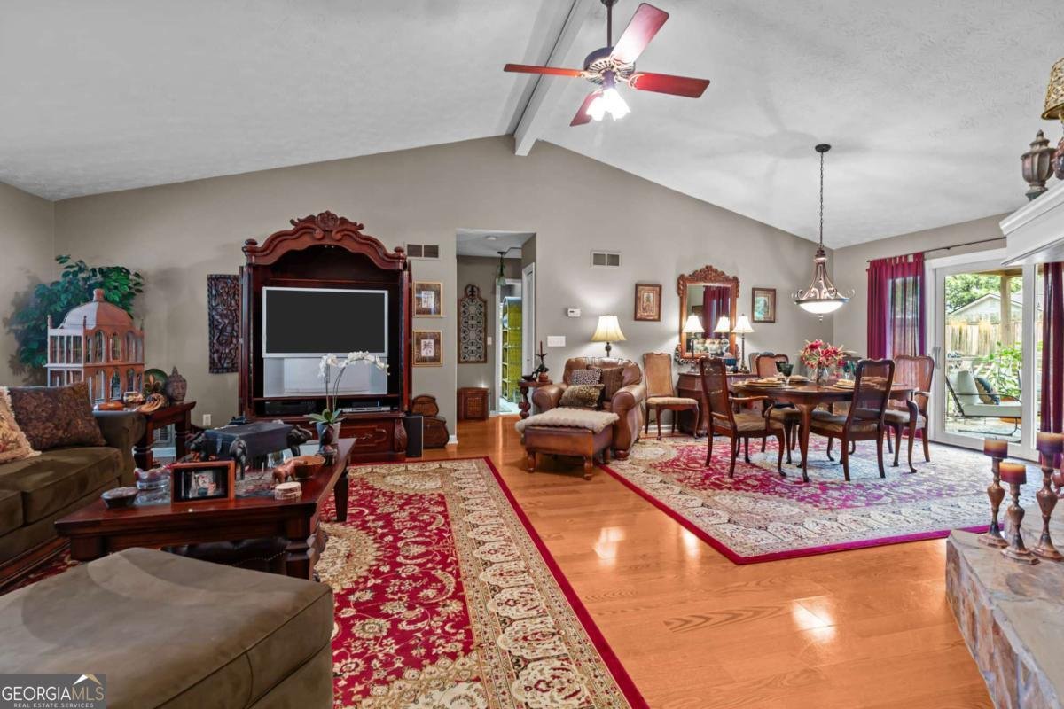 490 Hunters Glen Court Lawrenceville - 43