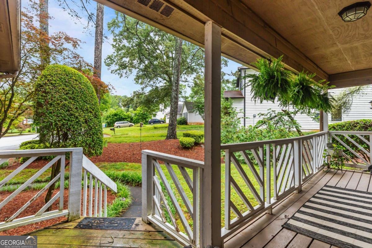 490 Hunters Glen Court Lawrenceville - 5