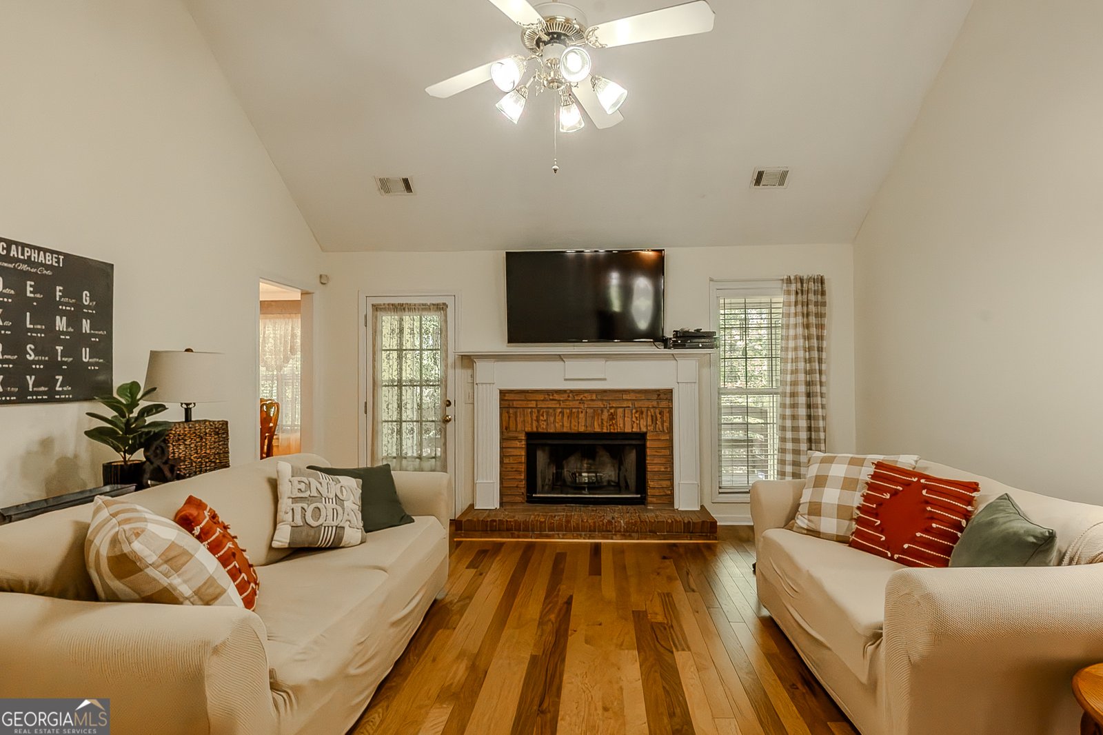 160 Vinnys Way Covington - 3