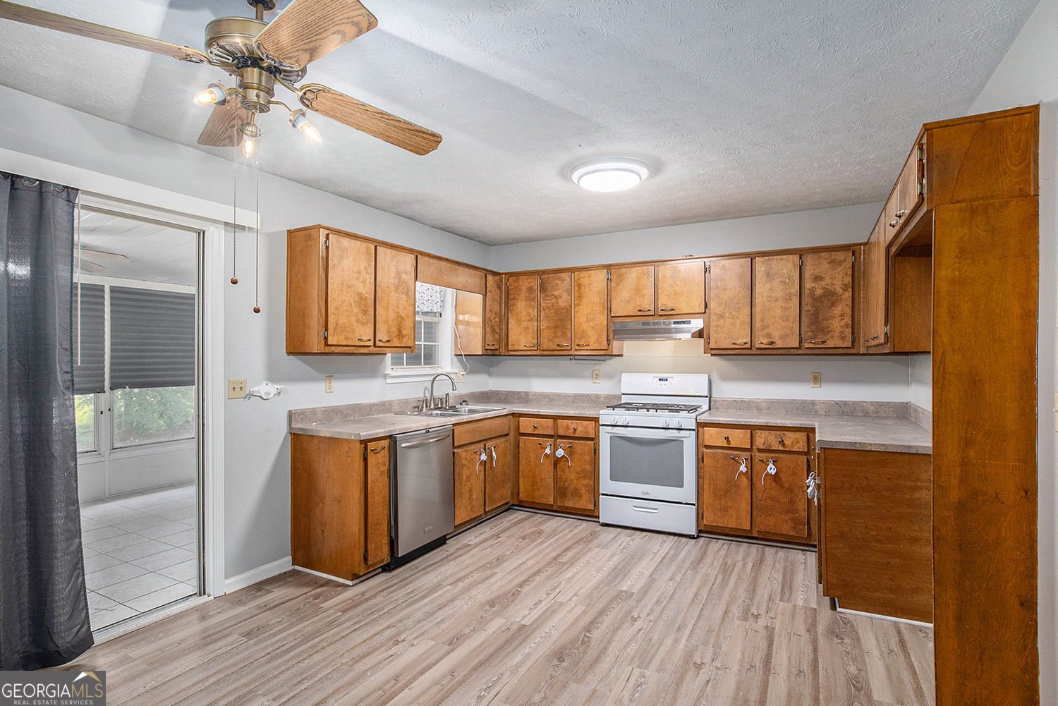 2780 Highpoint Road Snellville - 9