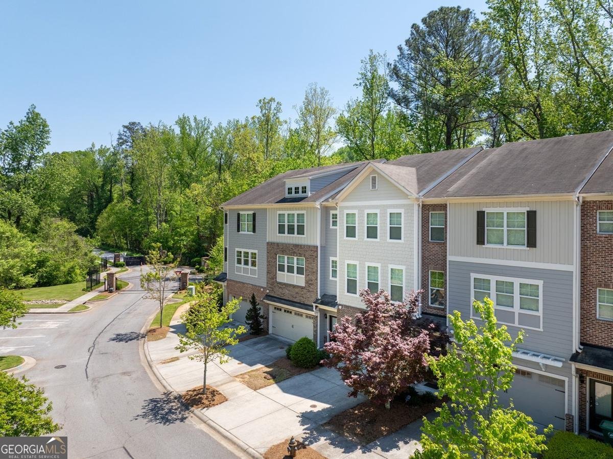 2813 White Oak Lane Decatur - 37