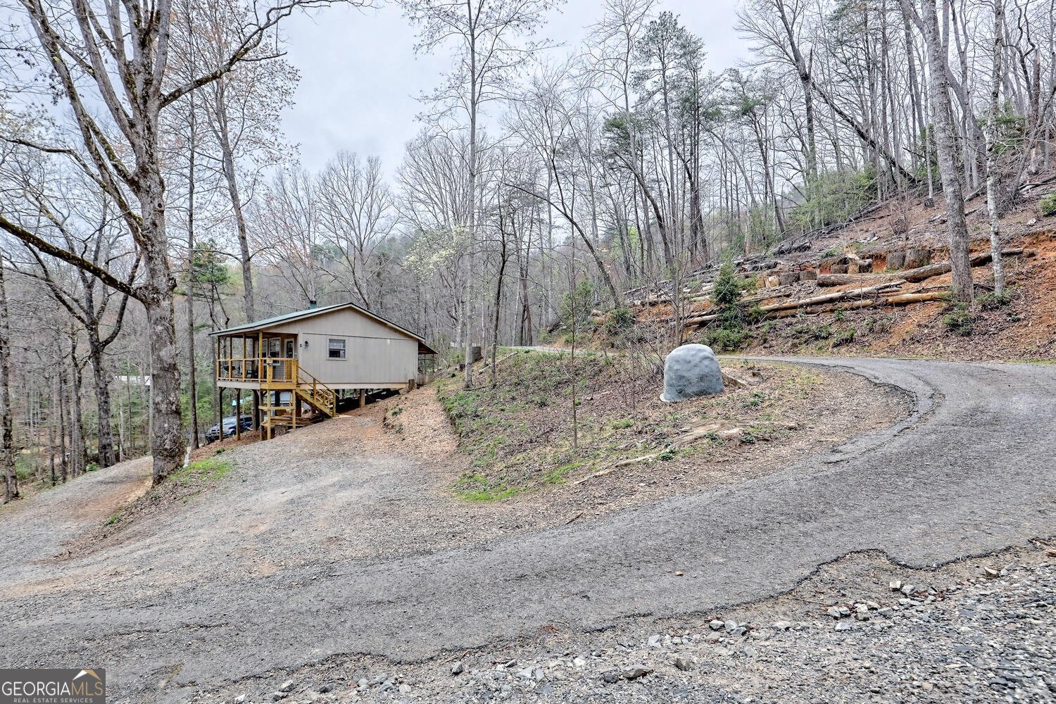 4664 Mitchell Cove Road Hiawassee - 31