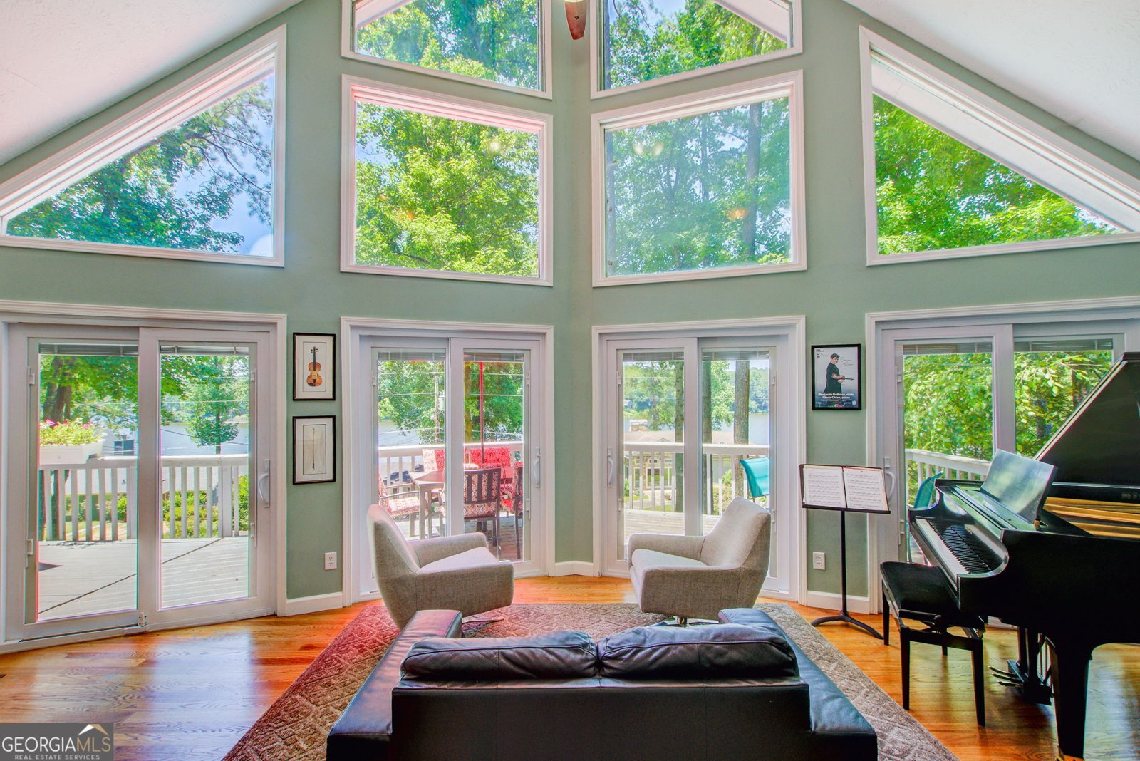 8531 Lake Drive Snellville - 12