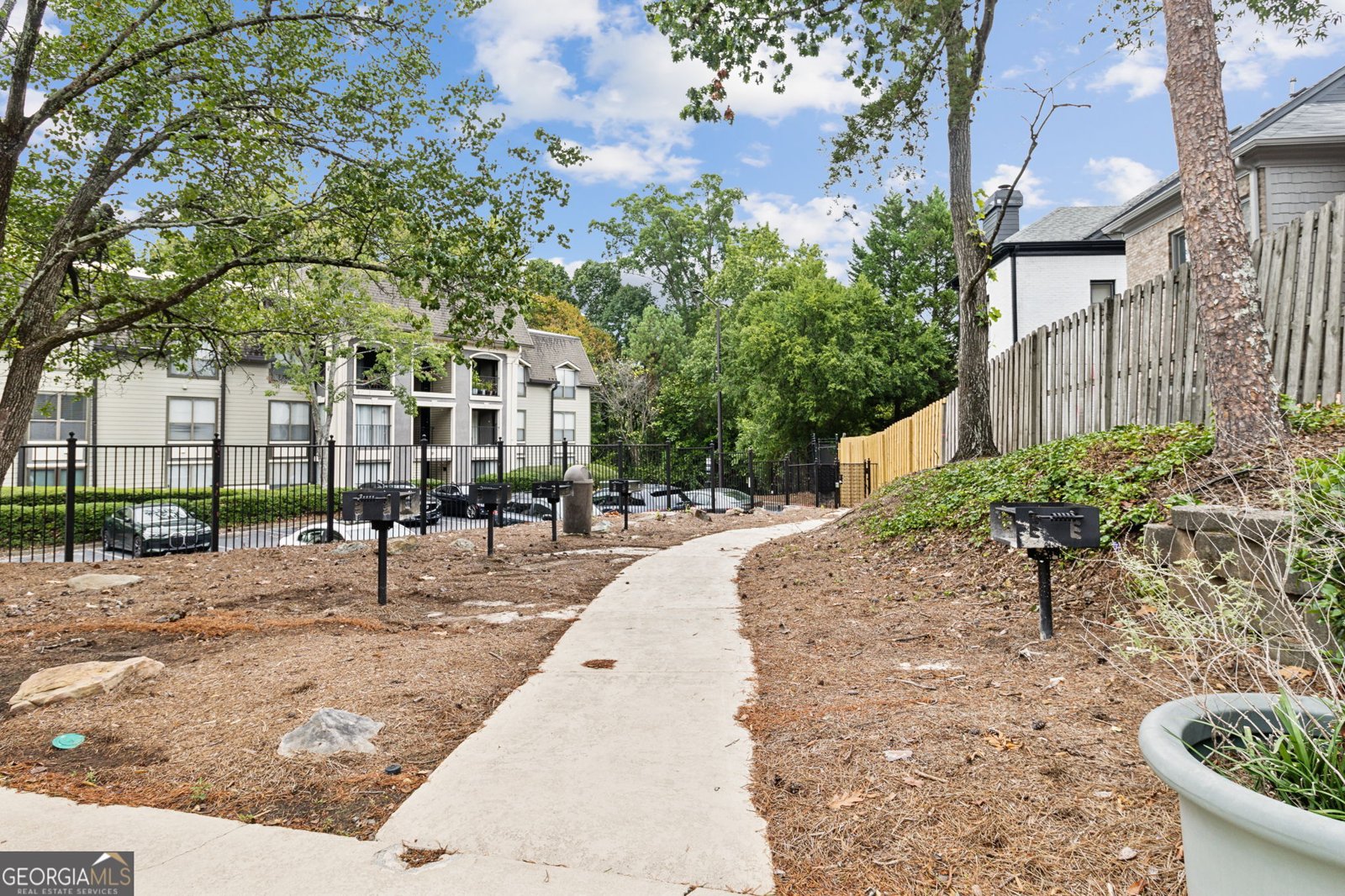2657 Lenox Road Atlanta - 26