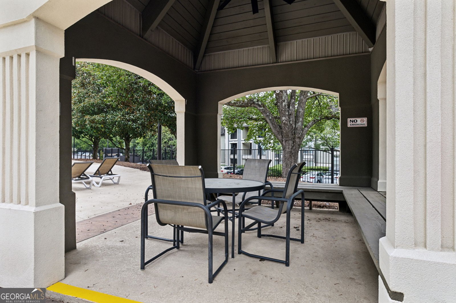 2657 Lenox Road Atlanta - 27