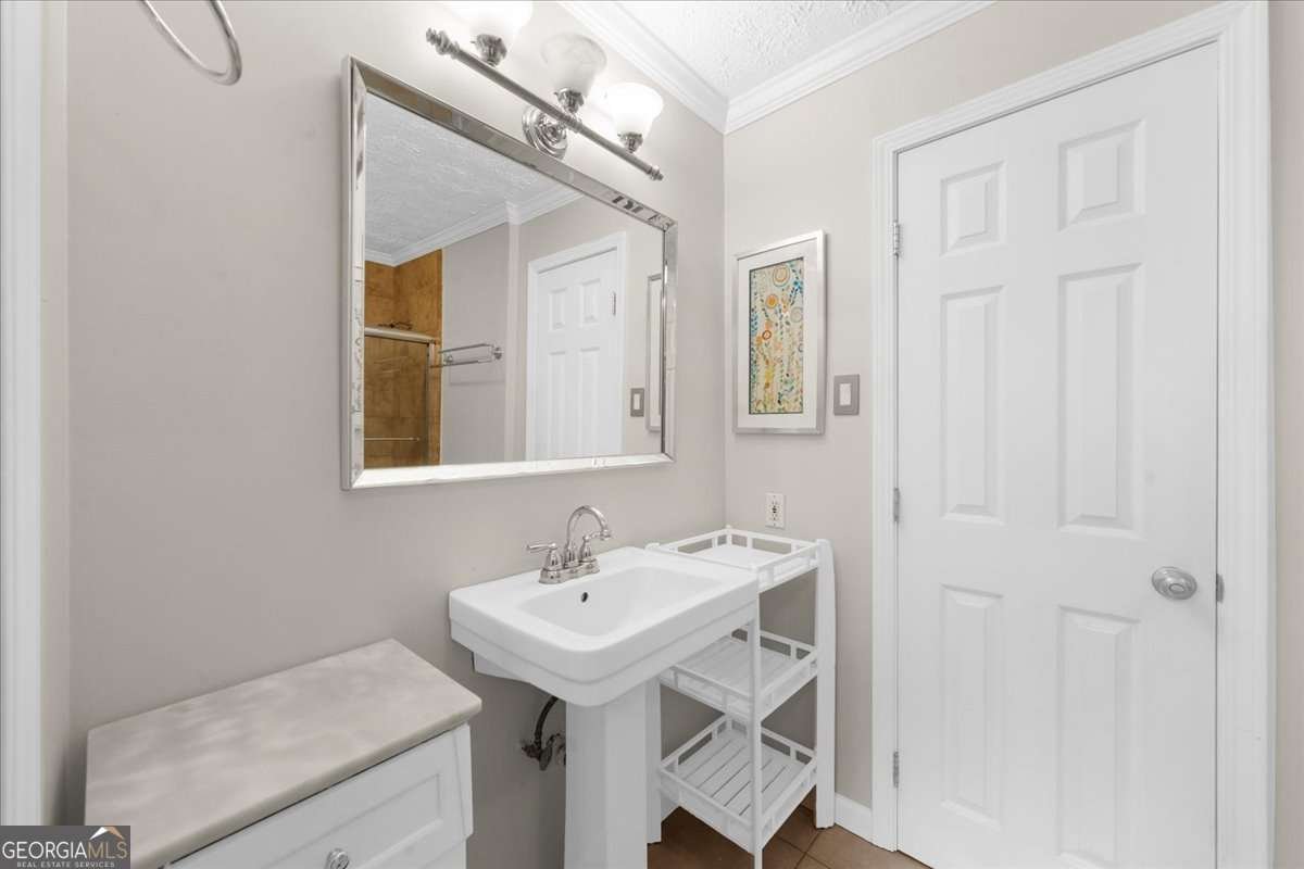 1822 Rock Springs Road Atlanta - 26