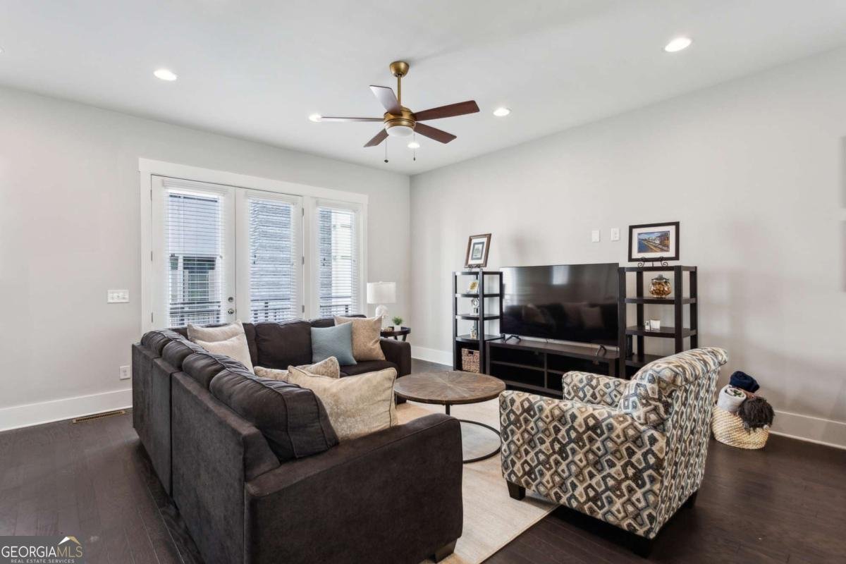 704 Banton Drive Atlanta - 16