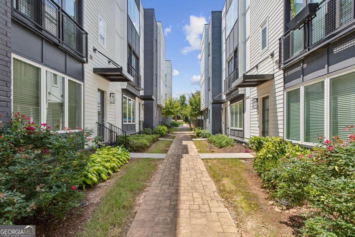 704 Banton Drive Atlanta - 2