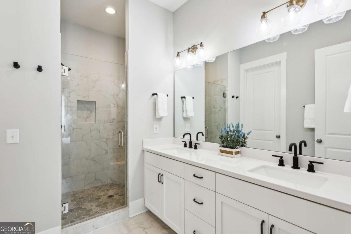 704 Banton Drive Atlanta - 23