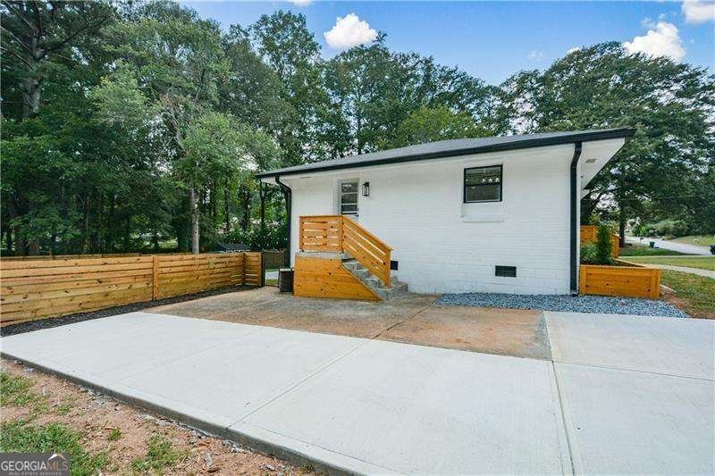 1048 Pinehurst Drive Smyrna - 37