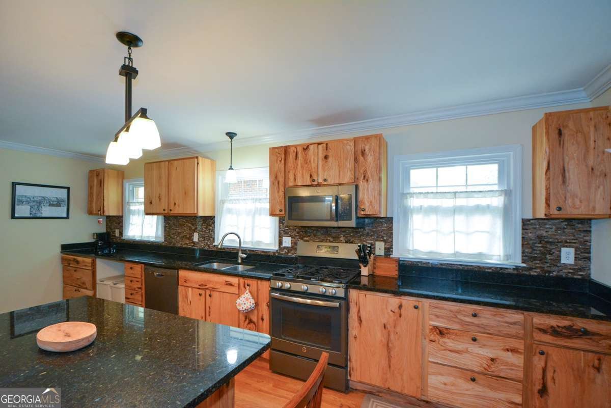 1245 Briar Hills Drive Atlanta - 17