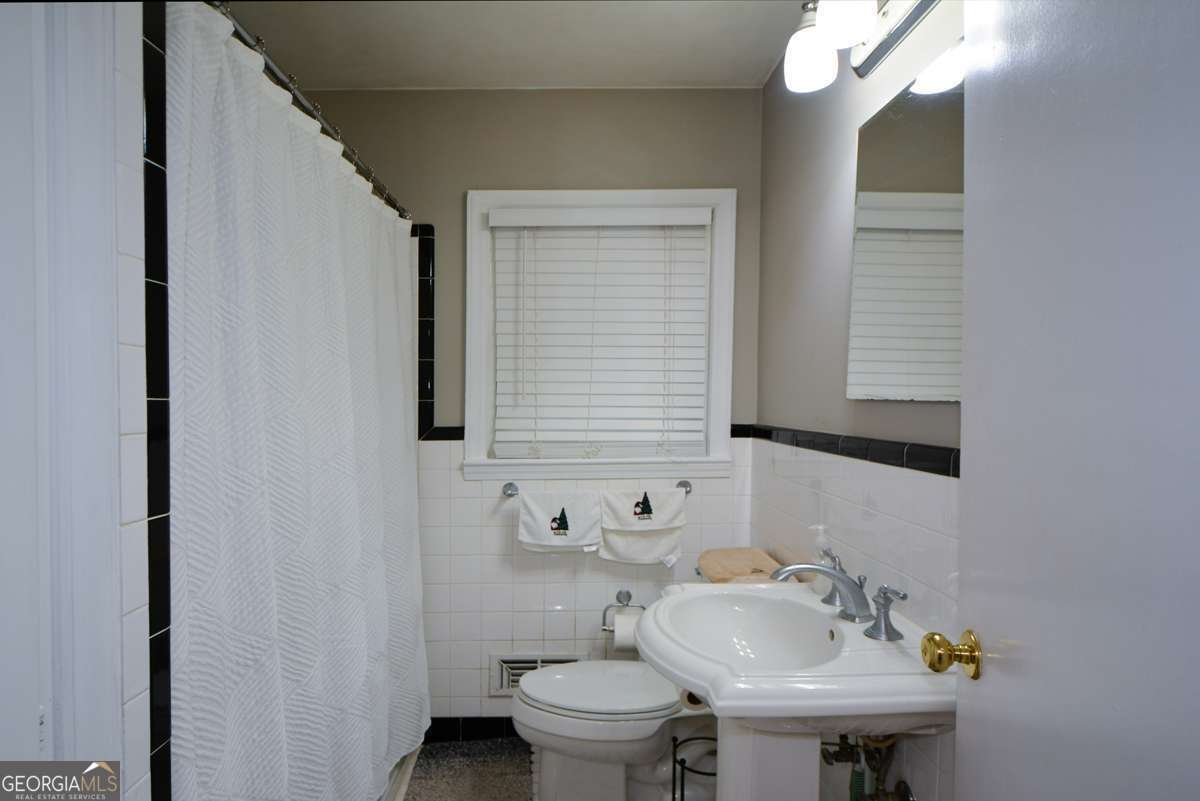 1245 Briar Hills Drive Atlanta - 35