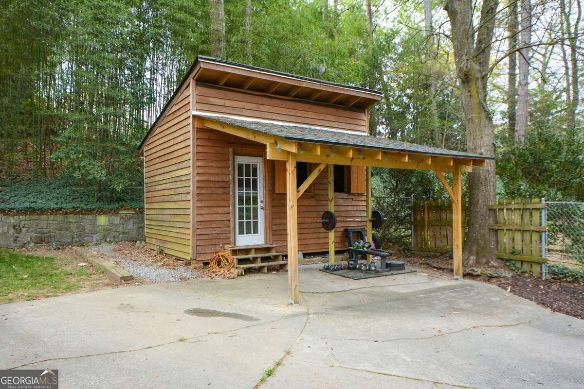 1245 Briar Hills Drive Atlanta - 39