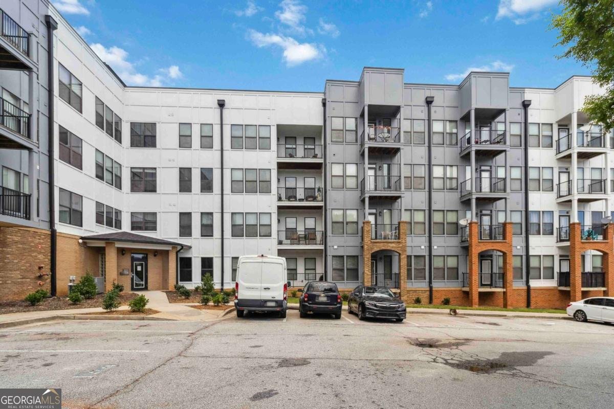 898 Oak Street Atlanta - 1