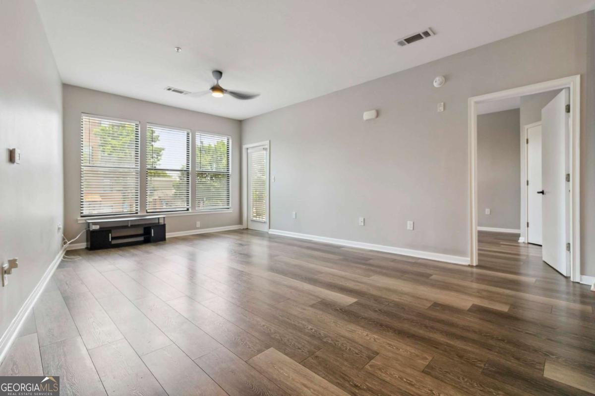 898 Oak Street Atlanta - 11