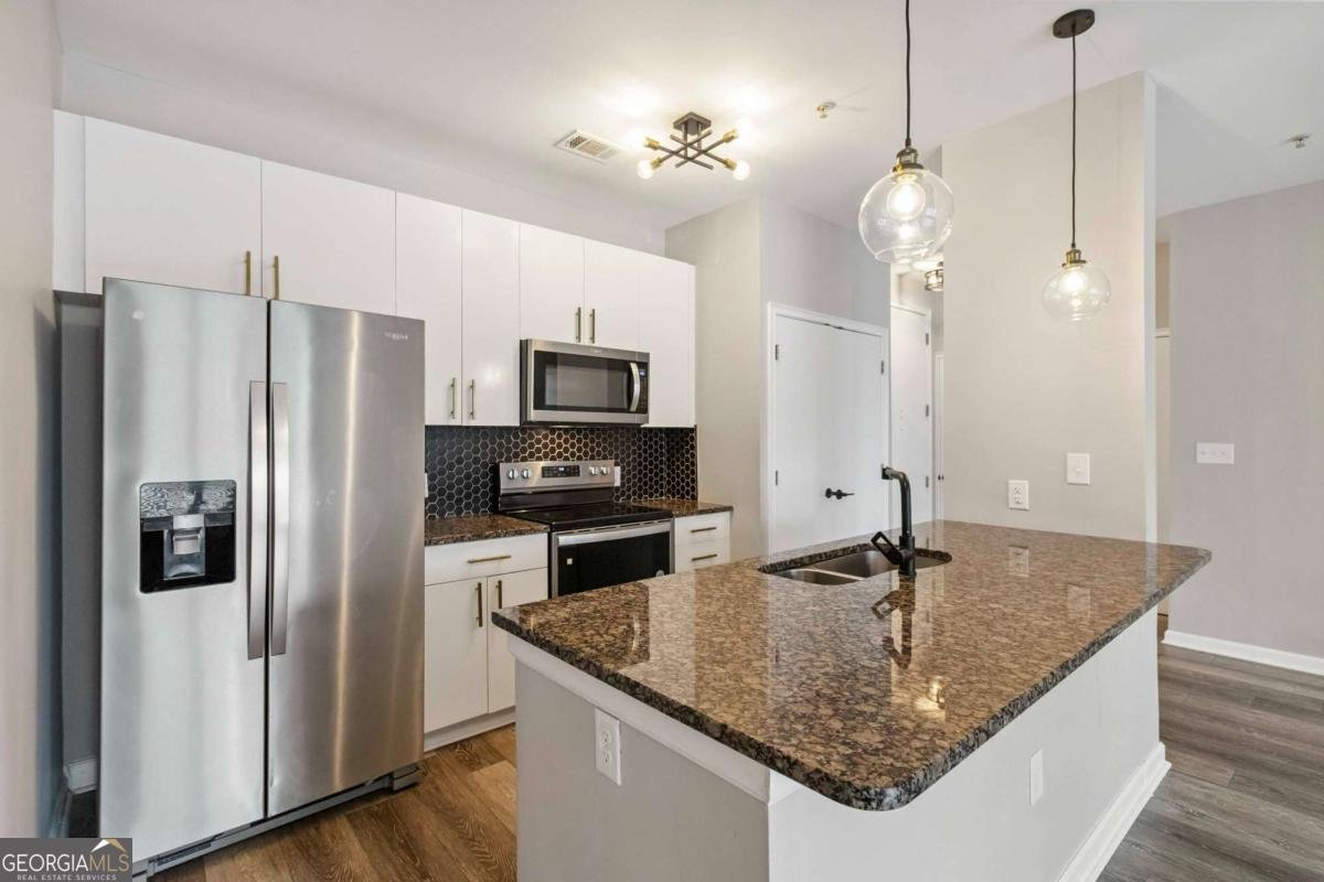 898 Oak Street Atlanta - 15