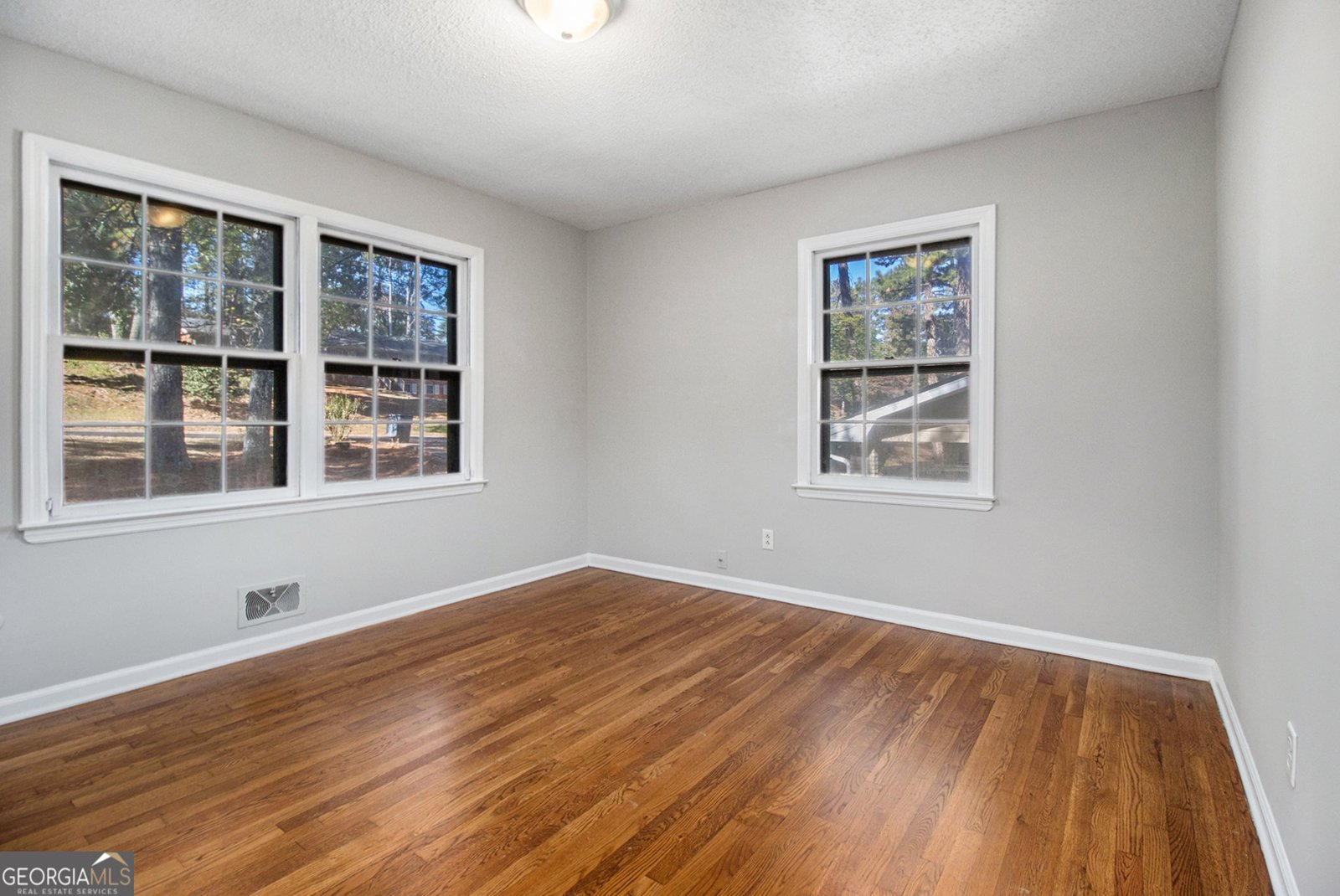 4204 Williamsburg Drive College Park - 28