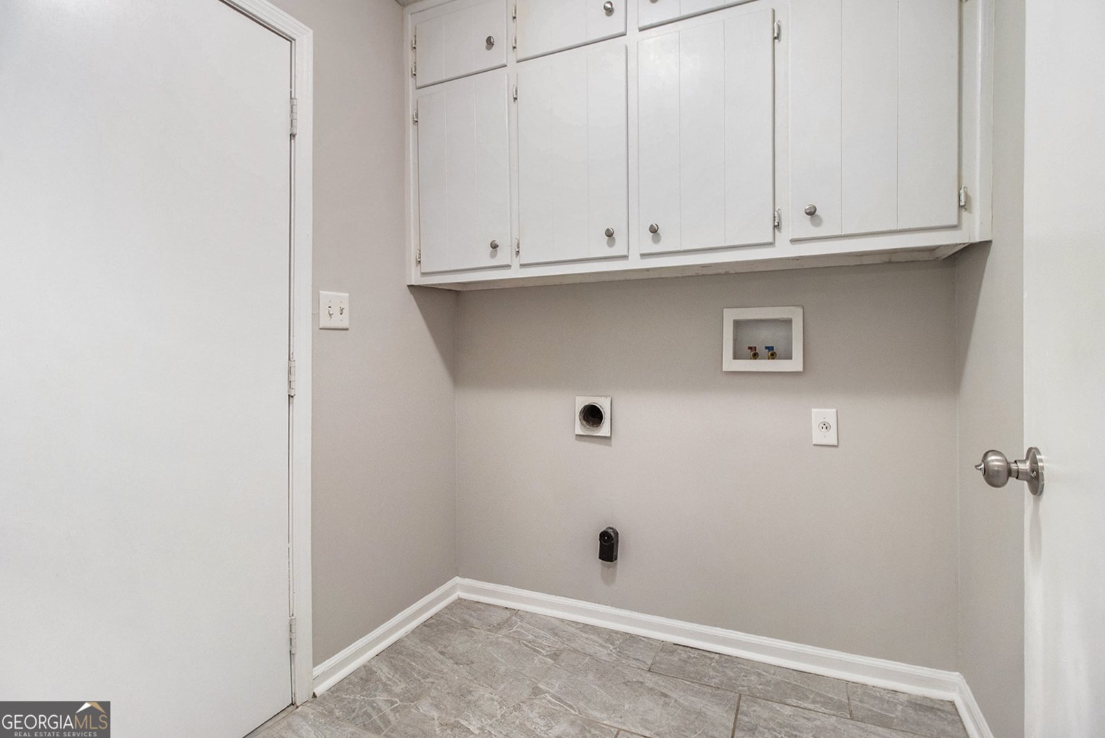 4204 Williamsburg Drive College Park - 34