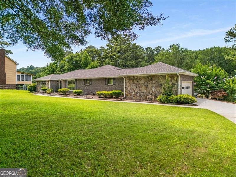 1535 PATHFINDER Lilburn - 17