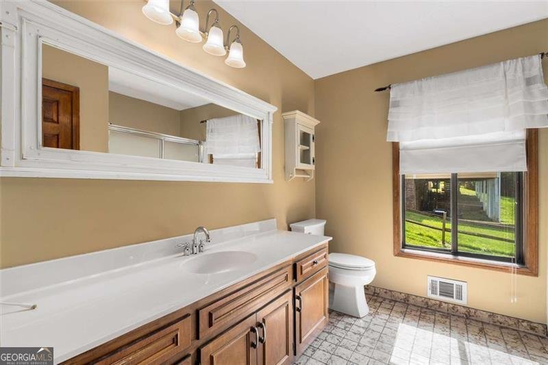 1535 PATHFINDER Lilburn - 25