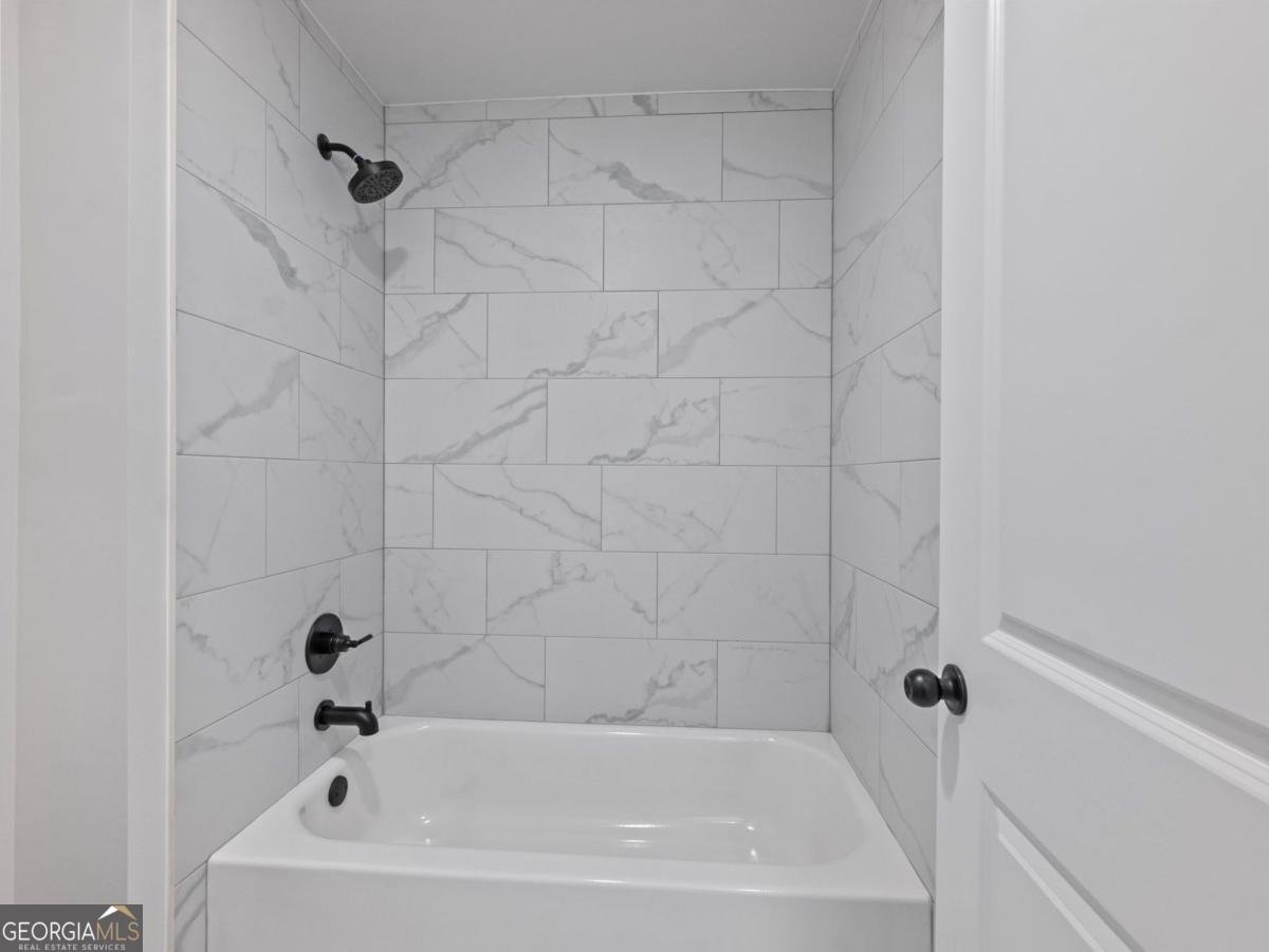 4190 Hosch Reserve Drive Buford - 31