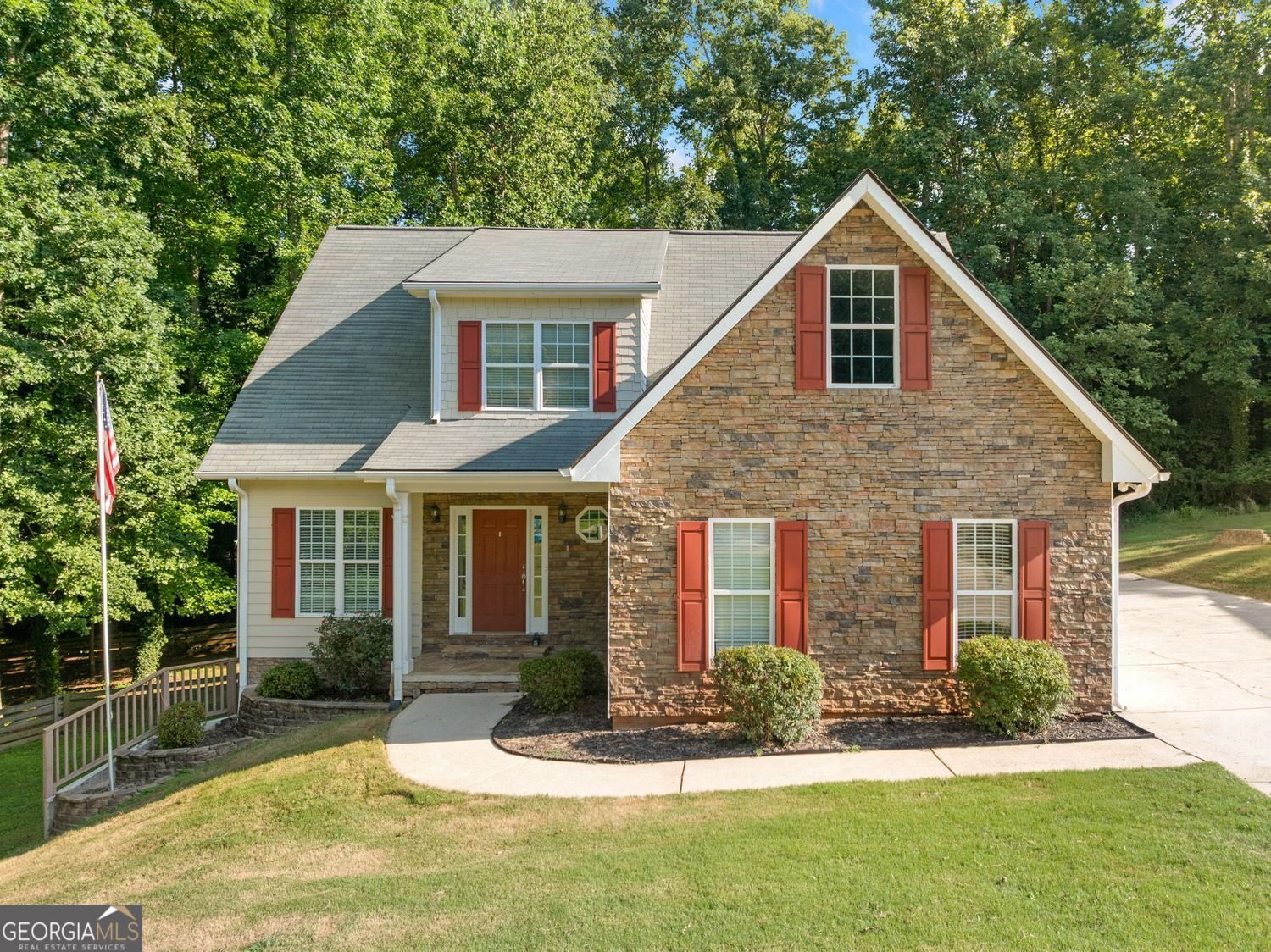 140 Glencrest Drive Drive Commerce - 1