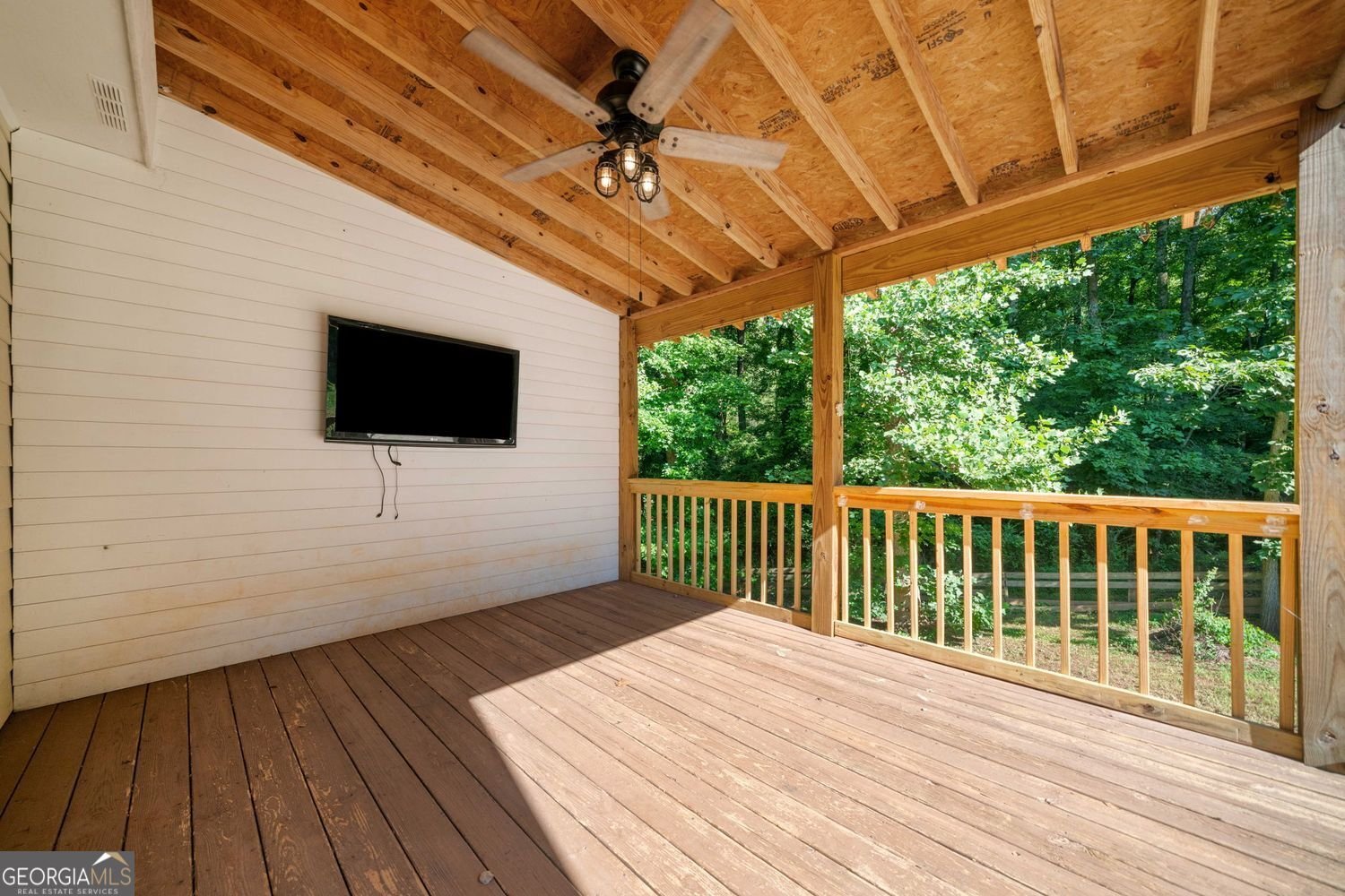 140 Glencrest Drive Drive Commerce - 43